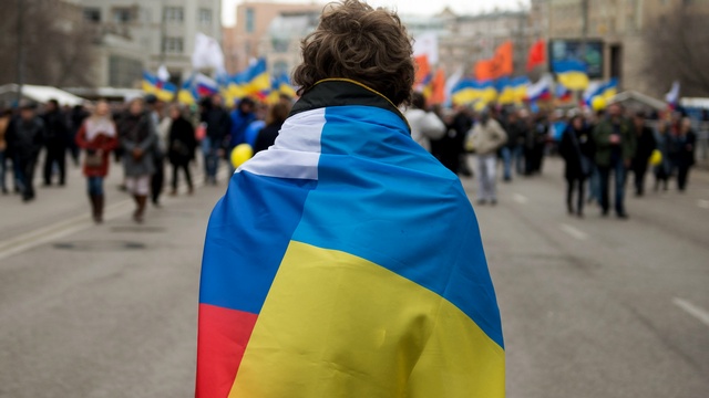 Опрос: Россияне считают украинцев и белорусов братскими народами