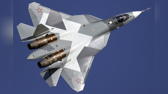 BI: Истребителю «Сухого» еще рано конкурировать с американским F-35