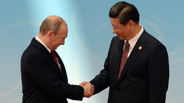 FT: У Москвы и Пекина свой взгляд на мечты Запада