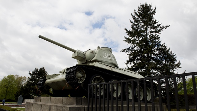 Ополченцы защищаются против Киева оружием Отечественной войны