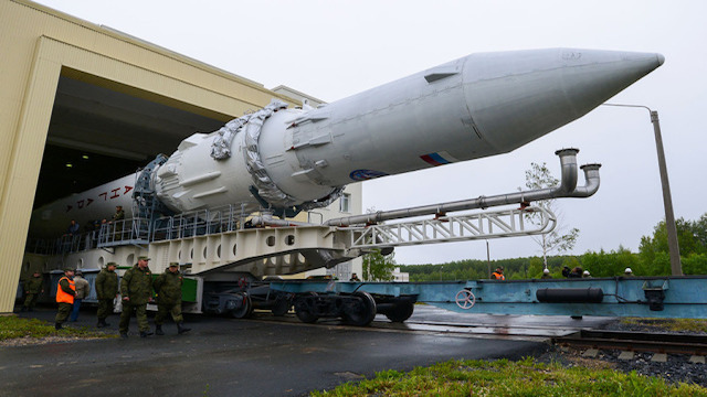 «Ангара» уведет Россию с украинской орбиты 