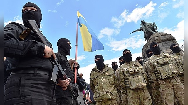 The Nation: «Американские ястребы» замалчивают зверства Киева