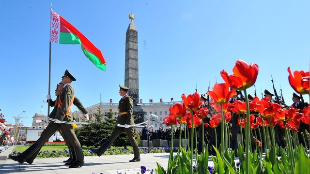 Белорусская оппозиция против российских десантников в Минске