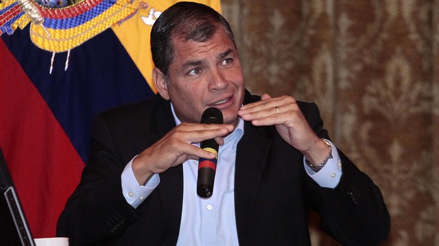 Рафаэль Корреа: Эквадору «плевать» на мнение ЕС