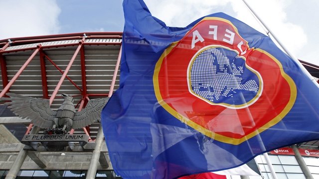 Guardian: УЕФА не признает «российскую прописку» крымских клубов