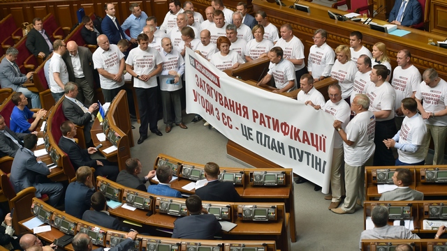 Смогут ли украинцы «перезагрузить» законодательную власть?