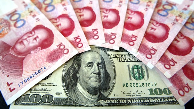 BWCHINESE: Российские активы помогут юаню стать выше доллара