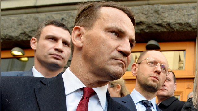 Сикорский полностью ликвидировал польское консульство в Крыму