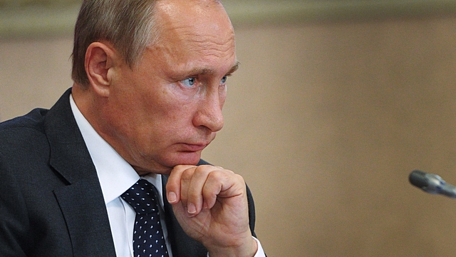 LeJDD: Загадочный Путин почти никому не доверяет