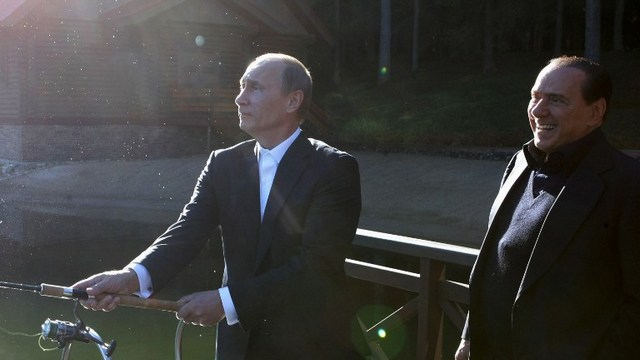 Берлускони обвинил Запад в «безответственном» отношении к России