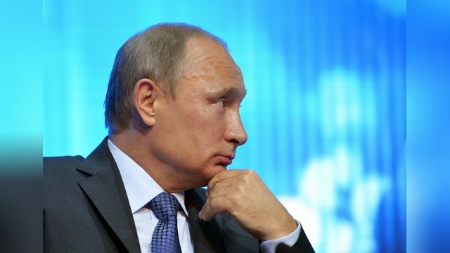 Lidovky пролила свет на происходящее за толстыми стенами Кремля