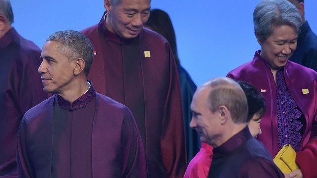 Песков: В Пекине Путин и Обама лишь перекинулись парой фраз