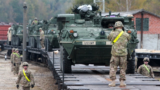 FP: Американские танкисты будут сдерживать Россию по очереди