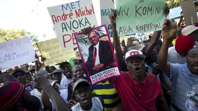 BBC: Демонстранты на Гаити позвали Путина на помощь