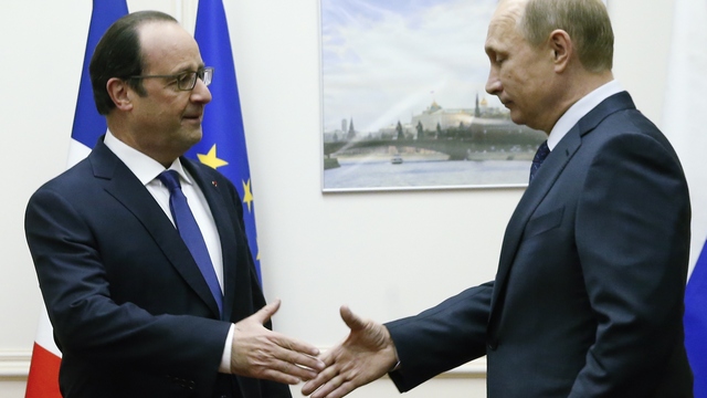 Le Figaro: Назарбаев помог Олланду решиться на встречу с Путиным