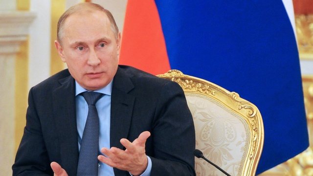 Time: Слабая экономика вынудила Путина подбирать выражения в адрес Киева