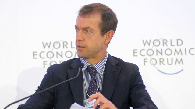 Эксперт: Евросоюз должен выплачивать деньги напрямую населению Украины