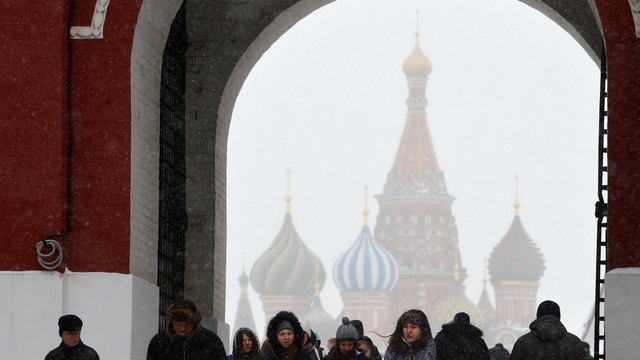Independent: Слабый рубль заново открыл иностранцам Россию