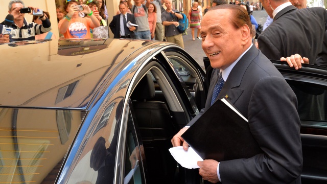 Берлускони: Запад ошибся, но я помогу это исправить