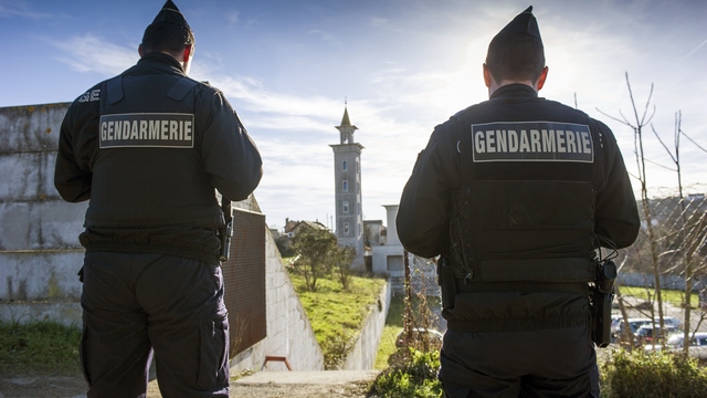 BFM TV: Россиян подозревают в подготовке теракта во Франции