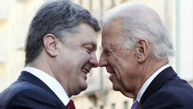 Байден обещает России «перезагрузку» в обмен на «свободную» Украину