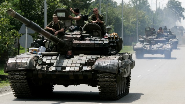 Присутствие российских войск на Украине «доказали» снимками из Южной Осетии