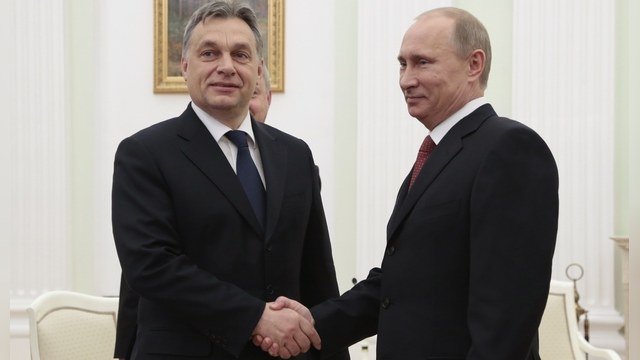 Эксперт: Газовая зависимость вынуждает Венгрию уважать Россию