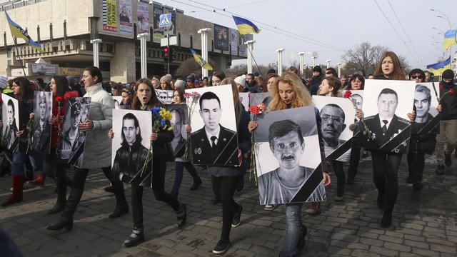 El Pais: Взрыв на шествии в Харькове напомнил о нестабильности на Украине