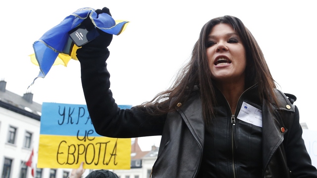 Zeit: Европа спасет Киев, если откажется от претензий на Новороссию