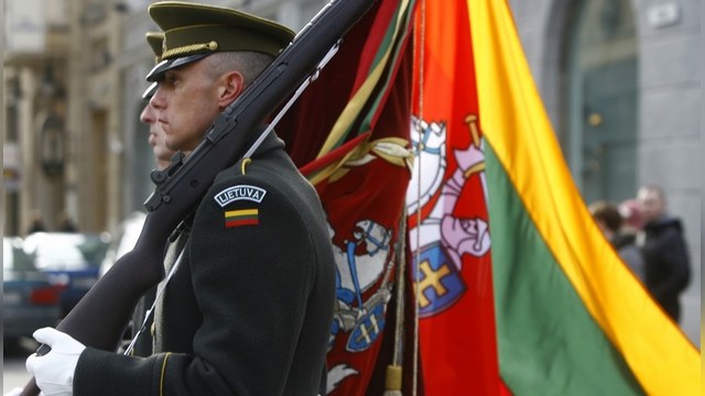 FT: Страх перед Россией вынуждает Литву вернуть воинскую повинность