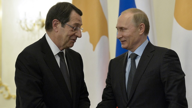WSJ: Санкции не помешают российским судам заходить в порты Кипра