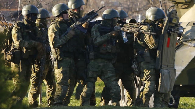 Польский генерал: «Зеленых человечков» встретим во всеоружии