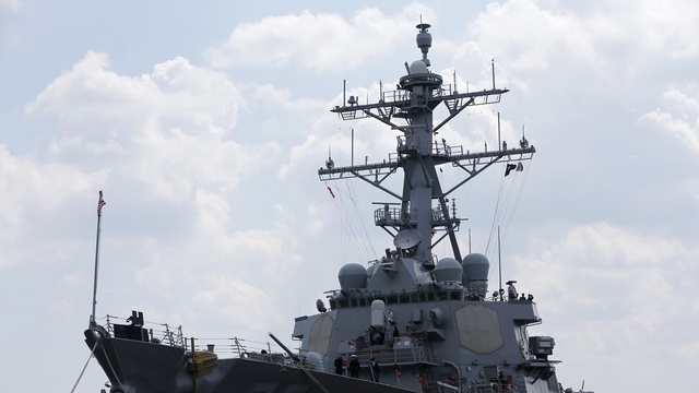 Американский эсминец прибыл в Черное море на военные учения