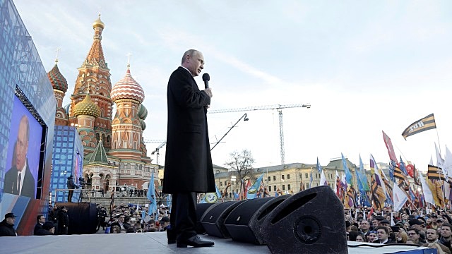 Le Figaro: Путин берет соседей на испуг ради великой цели 