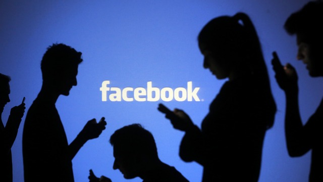 Сообщения российского канала RT об убийстве в Южной Каролине опережают «Голос Америки» по количеству «лайков» в сети Facebook: 1500 против 1