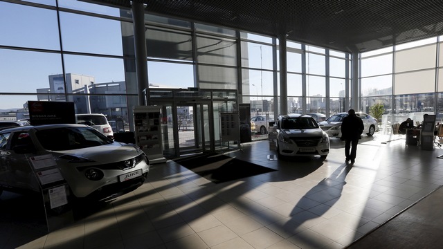 CNBC: Российский автомобильный рынок падает, но потеряно еще не все