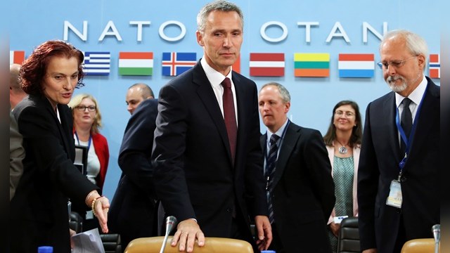 NYT: НАТО сократит российскую делегацию, чтобы избавиться от шпионов