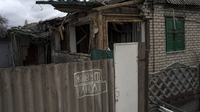 Киев надеется получить полтора миллиарда на восстановление Донбасса