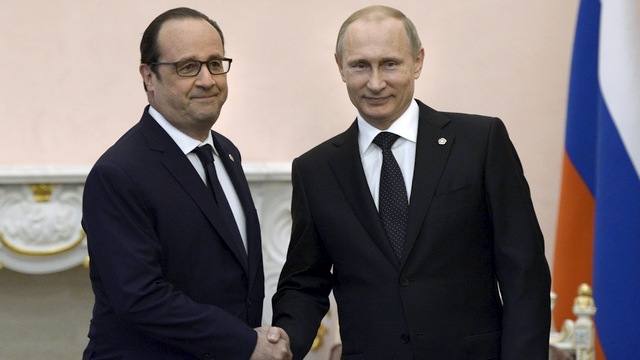 Путин призвал Олланда восстановить торговые связи с Россией 