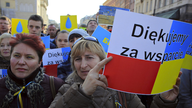 Newsweek: Разочарованные сторонники «майдана» едут строить будущее в Польшу 