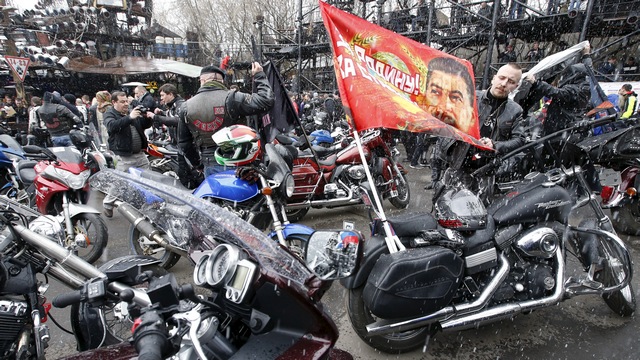 Активисты, снимавшие георгиевские ленты с мотоциклов в Тбилиси, задержаны
