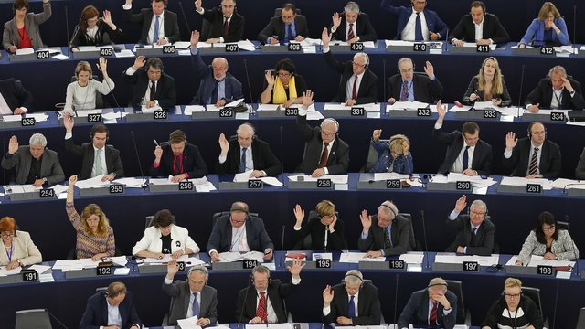 В Европарламенте готовят резолюцию об ужесточении санкций против России
