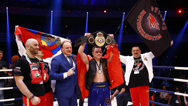 Российский боксер в наряде «Ночного волка» удивил немецкие СМИ