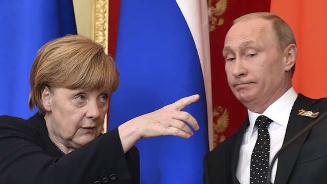 Меркель не согласилась с Путиным в оценке «пакта Молотова-Риббентропа»