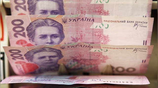 Economist: Украинскую экономику надо спасать «по-польски» 