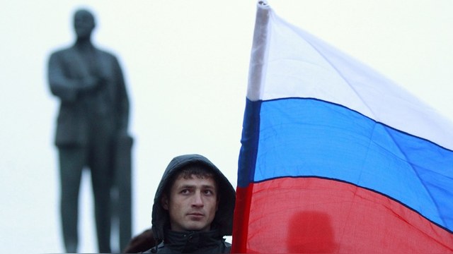 New York Times: Гигантская статуя Владимира вызвала протест москвичей