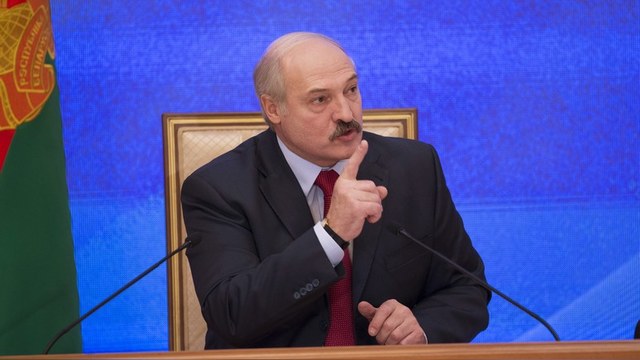 Лукашенко: Из-за антироссийских санкций Минск потерял 3 миллиарда долларов