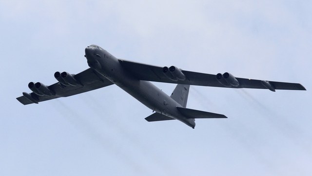 WFB: США отправили в Европу три B-52, чтобы «сдержать» Россию
