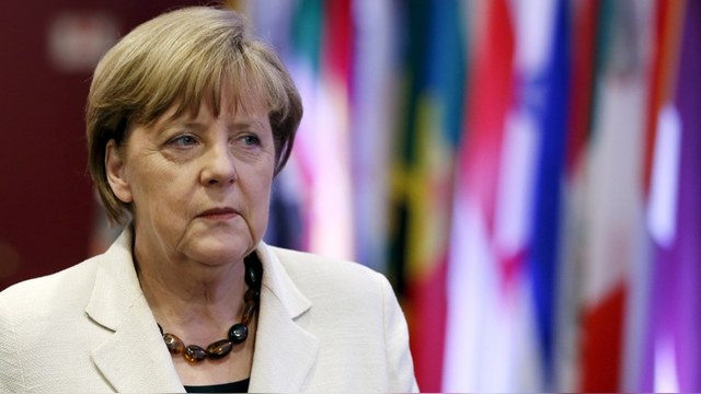 Figaro: Меркель поплатится за Украину и Грецию, если не изменит взглядов 
