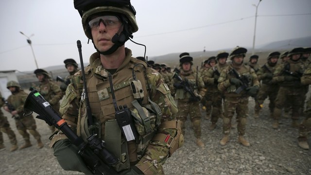 НАТО призывает тратить больше денег на защиту от «русской угрозы»
